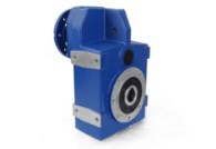 Цилиндрический насадной редуктор VARMEC серии RFV